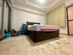 Blk 118 Chong Pang Vale (Yishun), HDB 3 Rooms #523013911